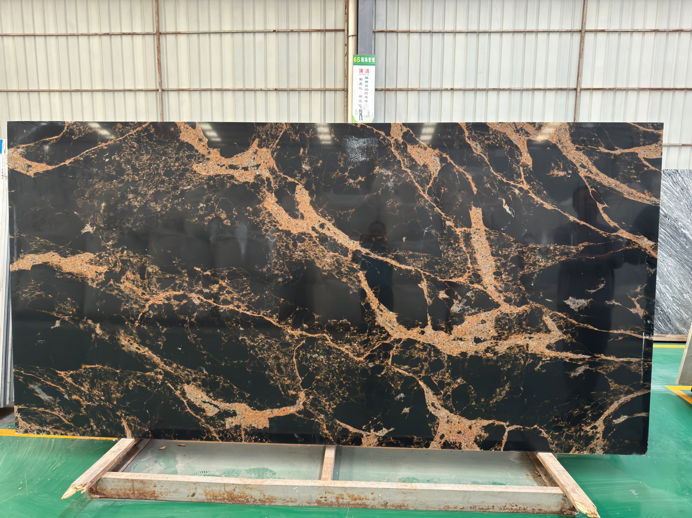 Calacatta Thunder